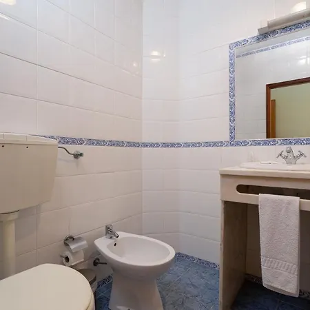 Maison d'hôtes Residencial Capri By Umbral *