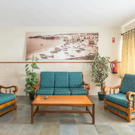 בית הארחה Residencial Capri By Umbral 3*
